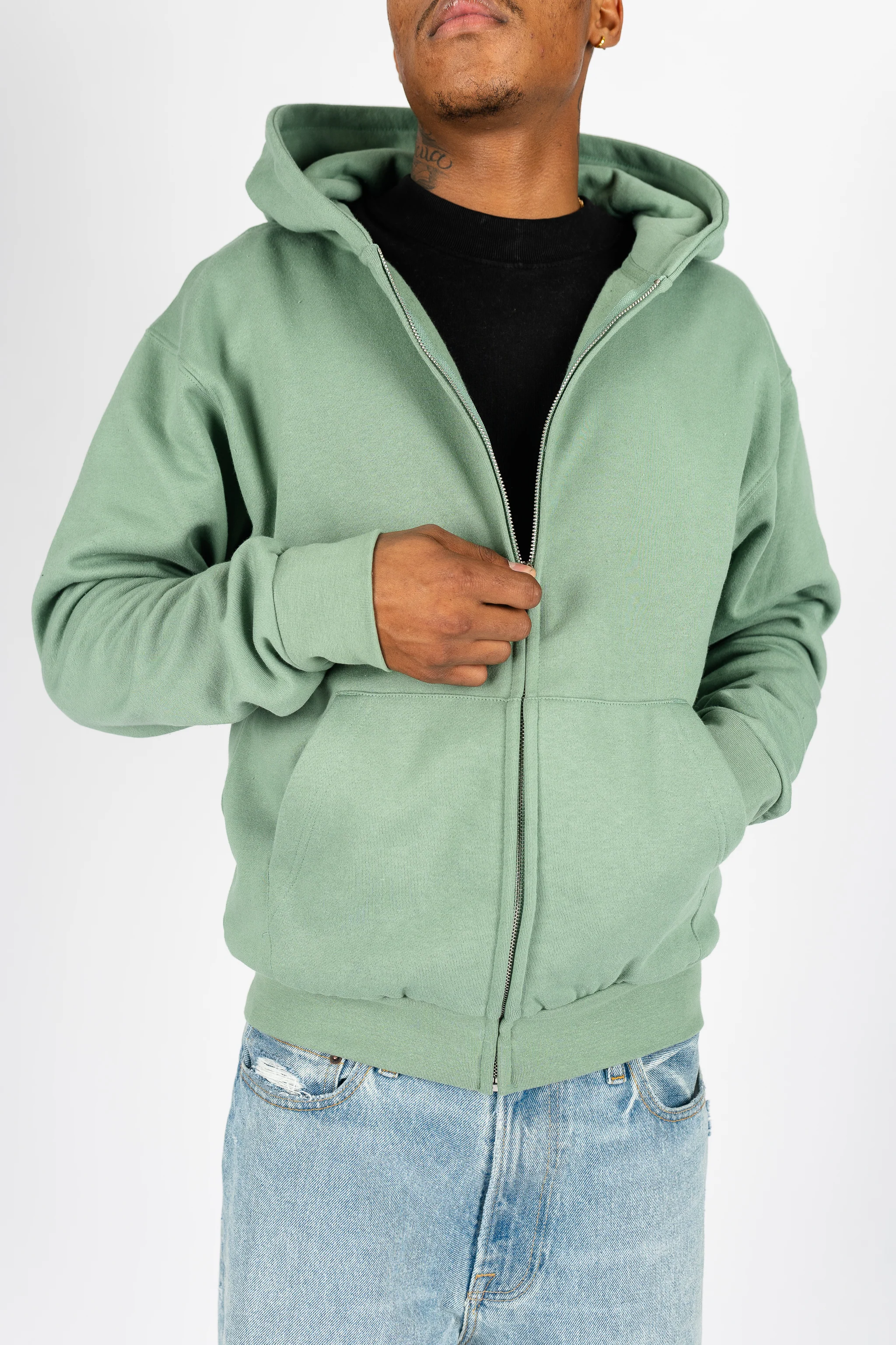Heavyweight Boyfriend Zip Up - Image 12