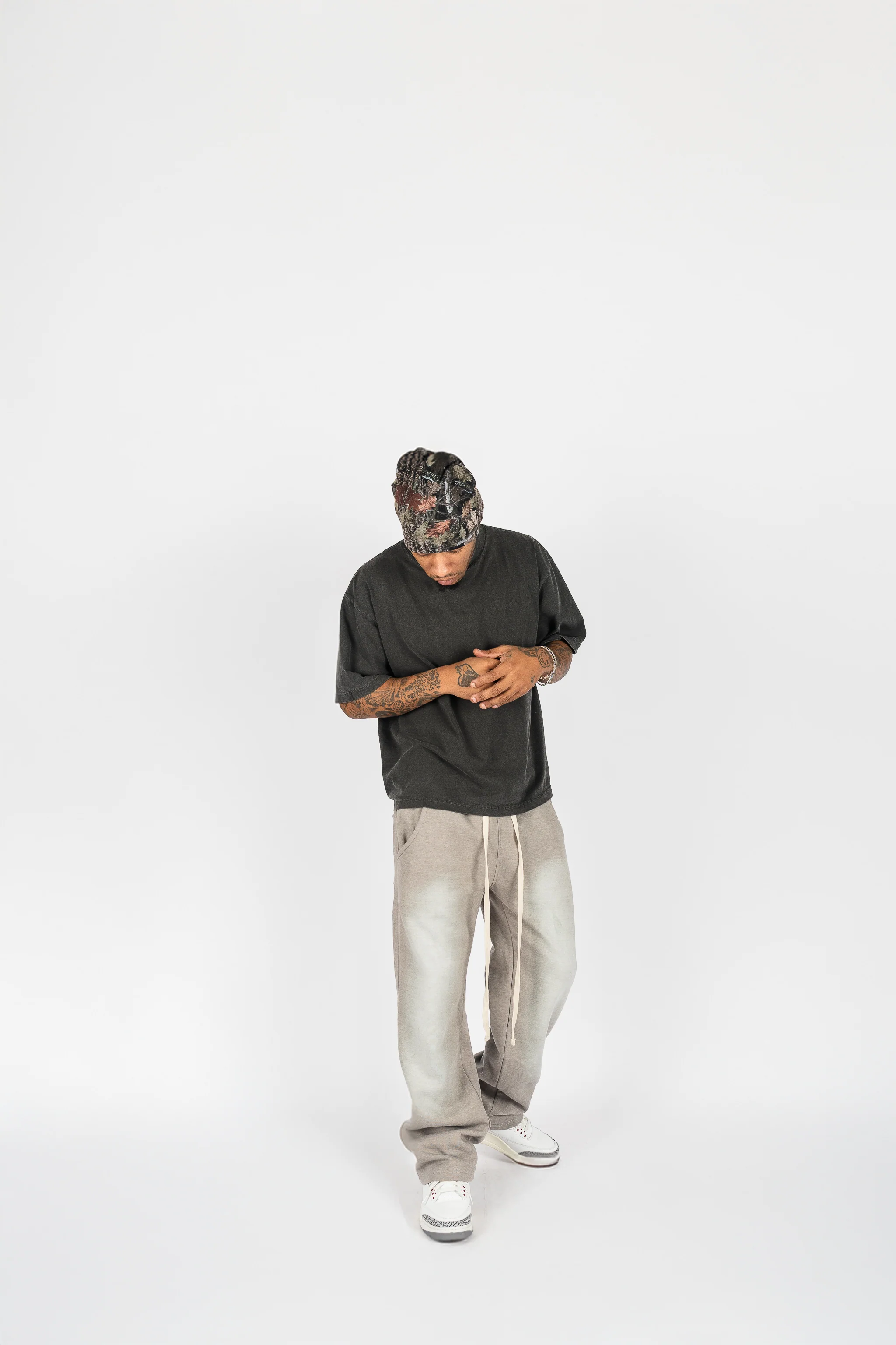 Sun-Dried Bleached Sweatpants - Image 5