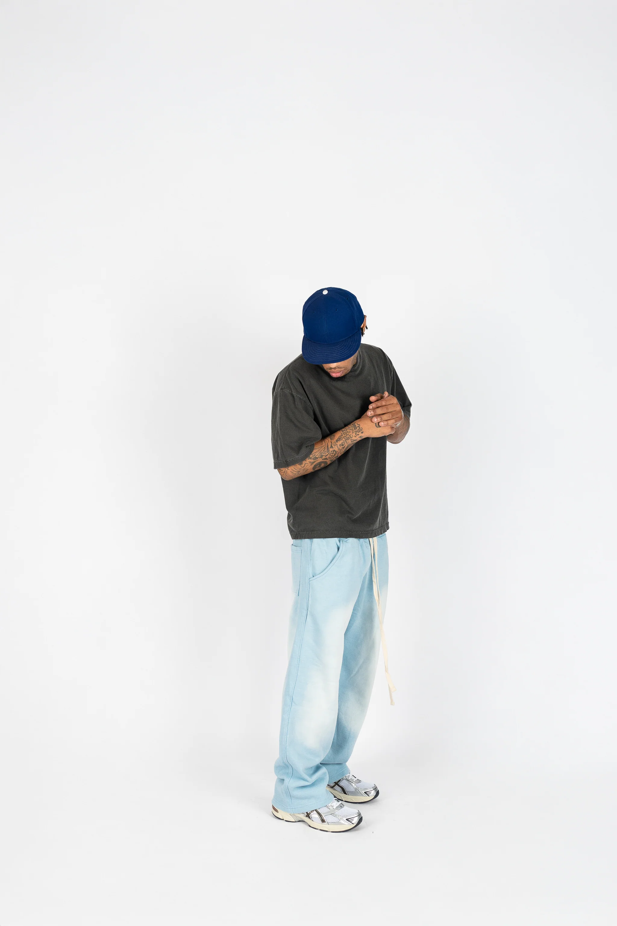 Sun-Dried Bleached Sweatpants - Image 9