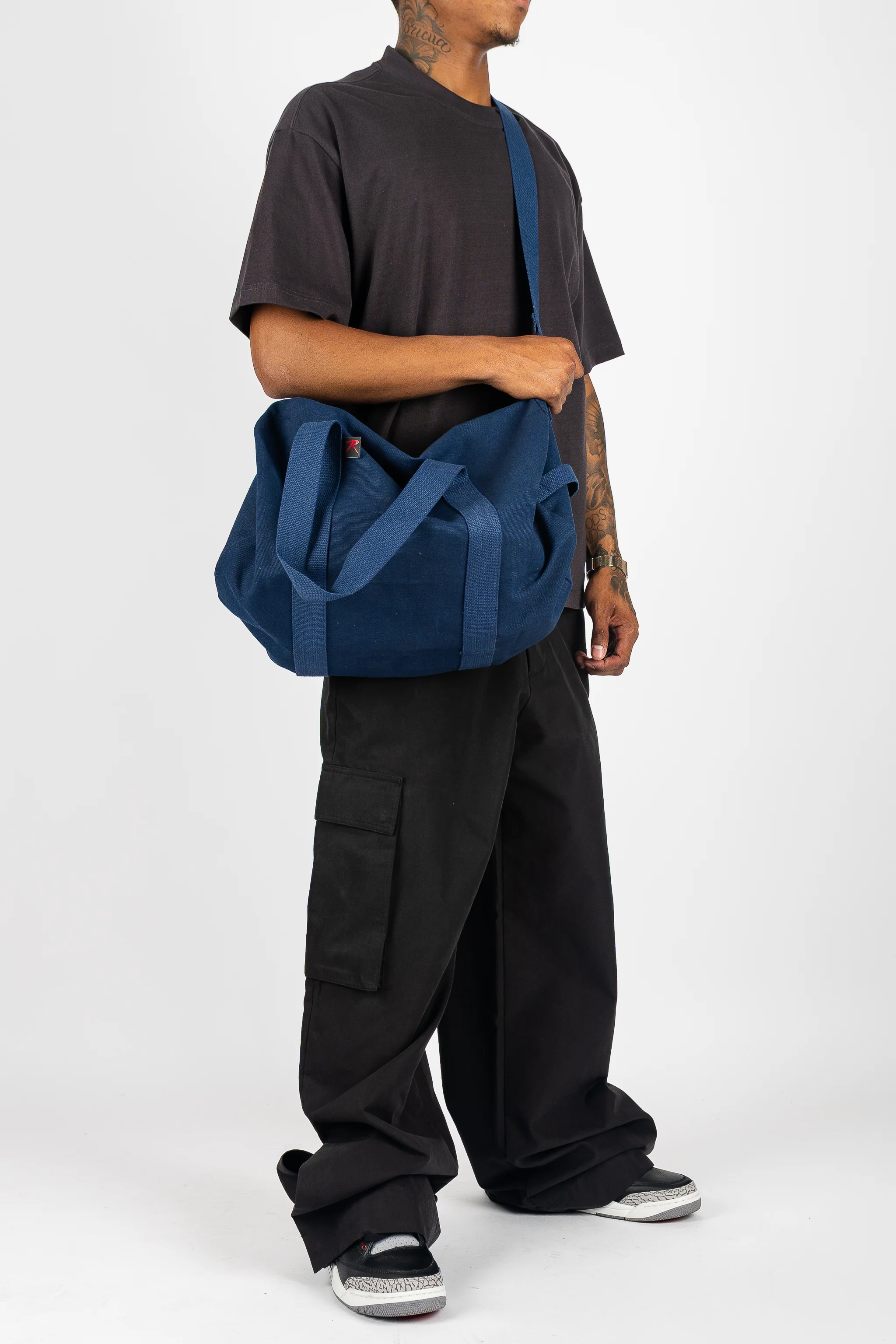 Canvas Shoulder Duffle Bag - Image 15