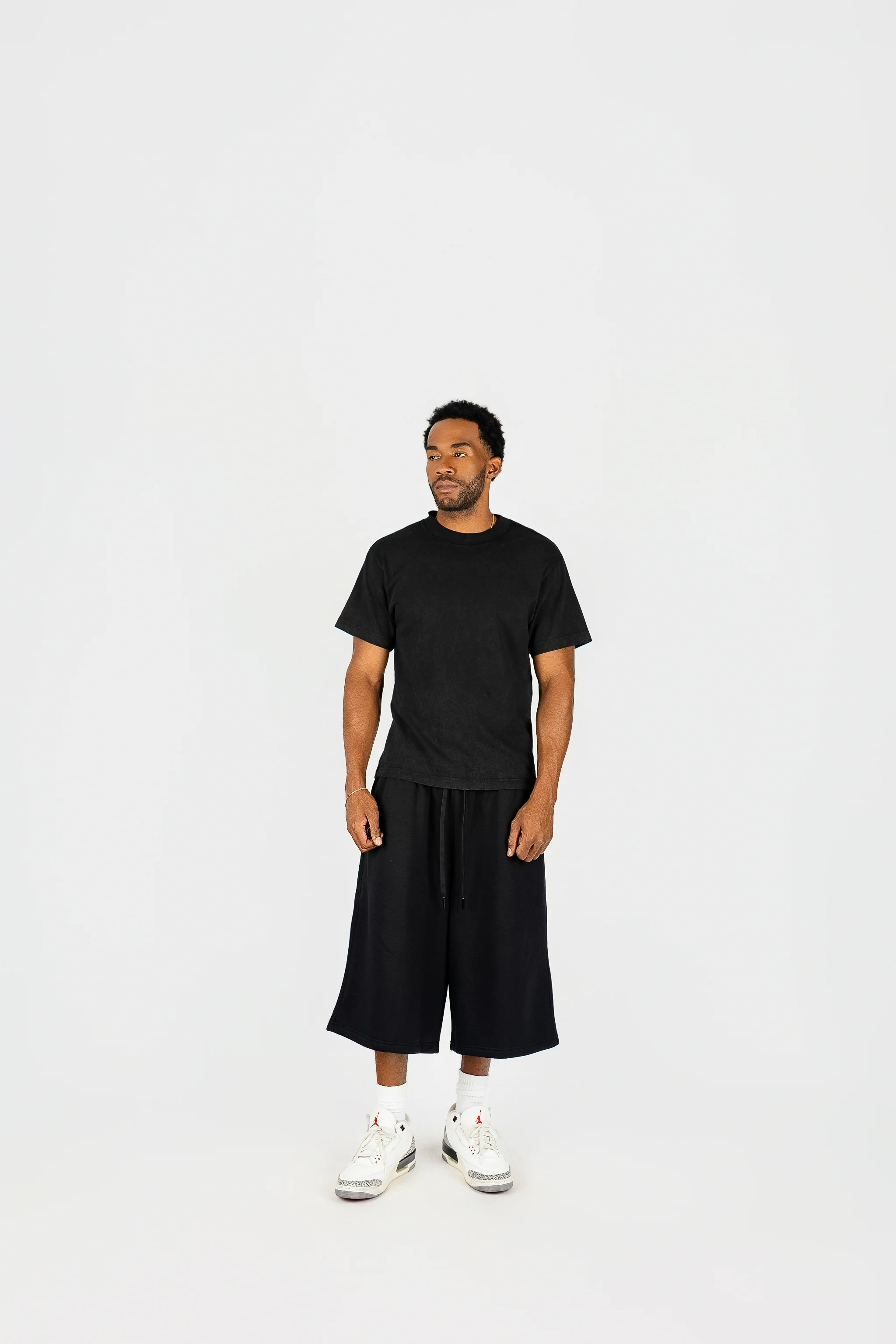 Long Fleece Baggy Shorts - Image 3
