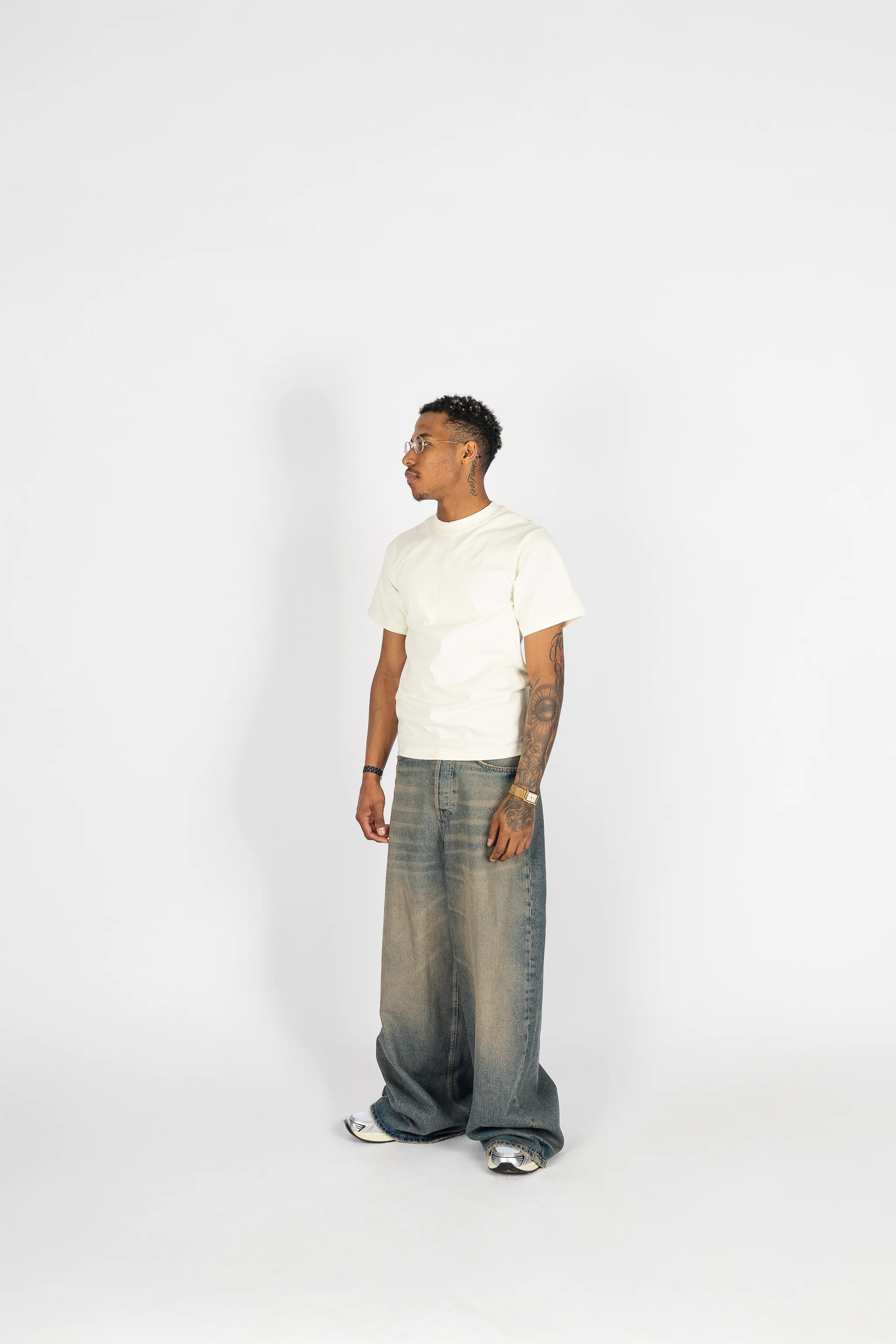 Max Heavyweight Cropped Tee - Image 9