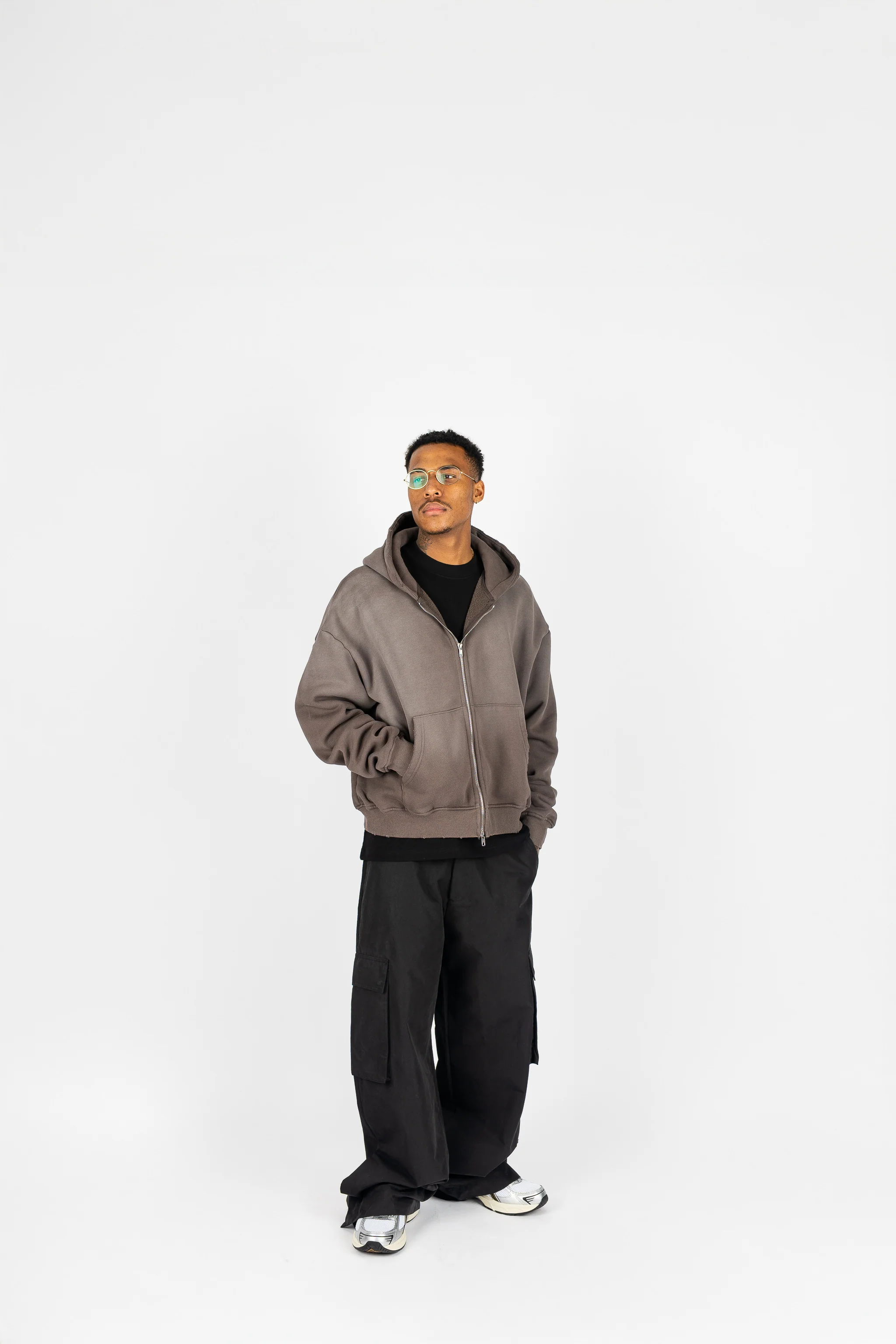 Weathered Zip Up - Image 9